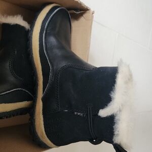 Merrell Tremblant Pull On Polar WP Black Winter Boots with Faux Fur Lining
